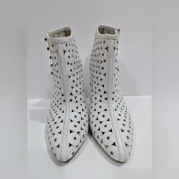 Alaia White Leather Laser Cut Heeled Boots with Grommets - Picture 5 of 10